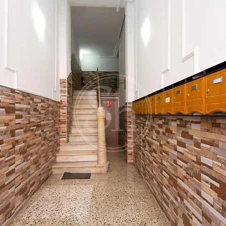Stylish Flat Near Montjuic & Center * Barcelona